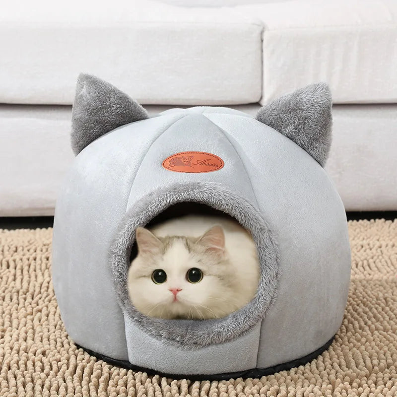 Cozy Winter Cat Bed WAGGING TAIL