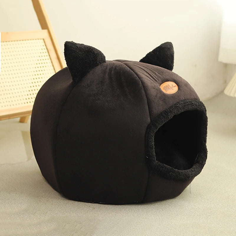 Cozy Winter Cat Bed WAGGING TAIL