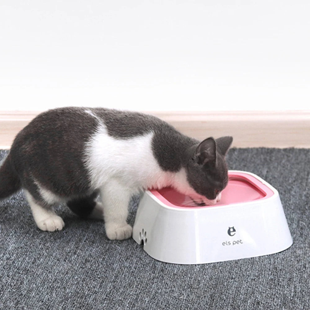 1.5L Spill-Proof Dog Water Bowl WAGGING TAIL